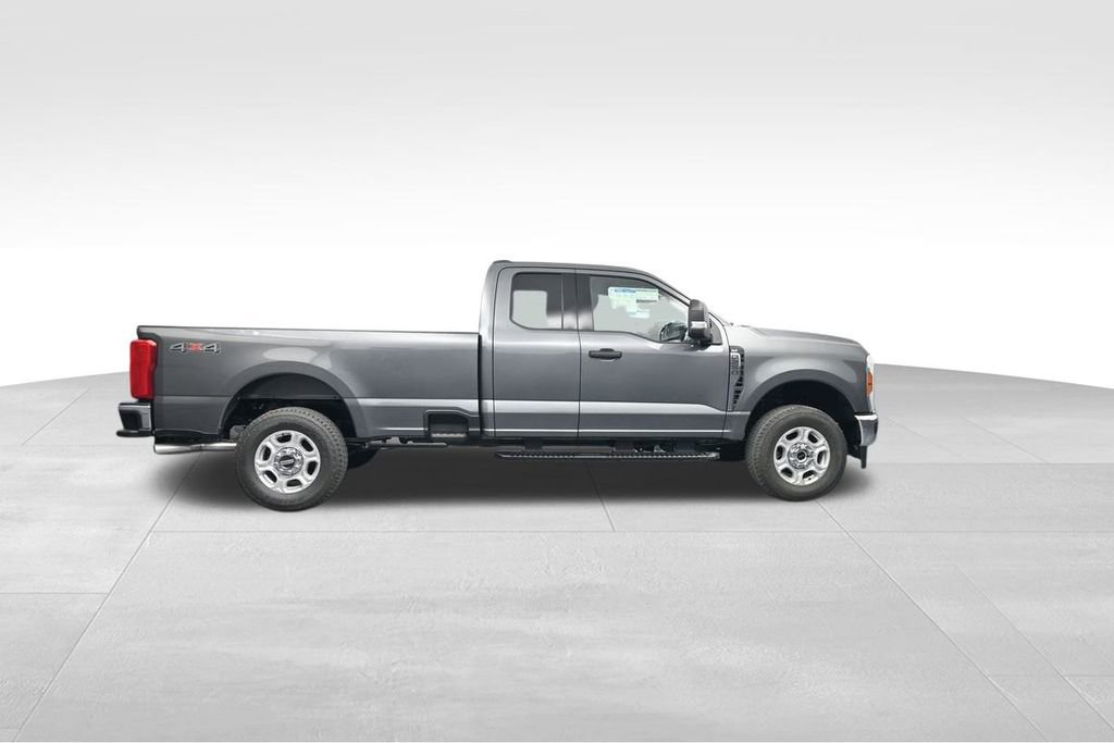 New 2026 Ford F250 XLT image 10