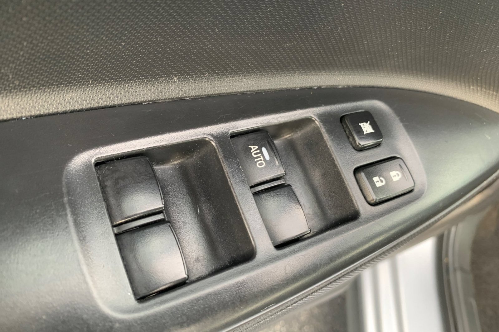 Used 2024 Mitsubishi Mirage G4 ES FWD image 14