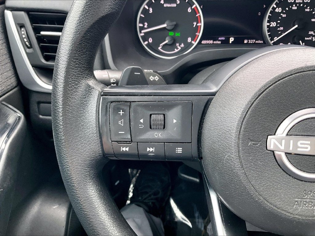 Used 2023 Nissan Rogue S AWD/4WD image 21