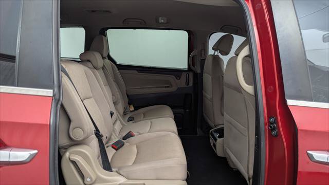 Used 2023 Honda Odyssey EX image 21
