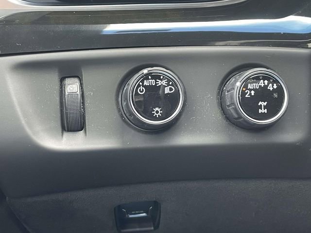 Used 2020 Cadillac Escalade Platinum AWD/4WD image 26
