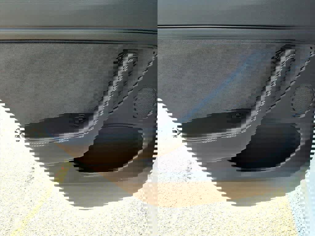 Used 2022 Tesla Model 3 Long Range image 9