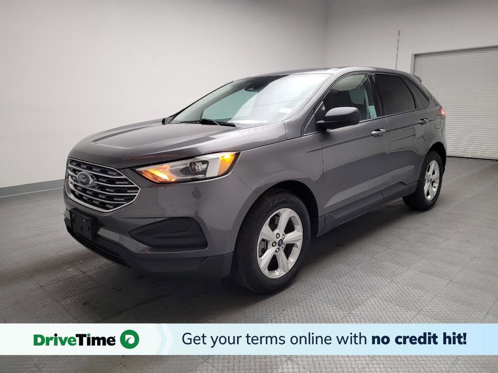 Used 2021 Ford Edge SE image 1