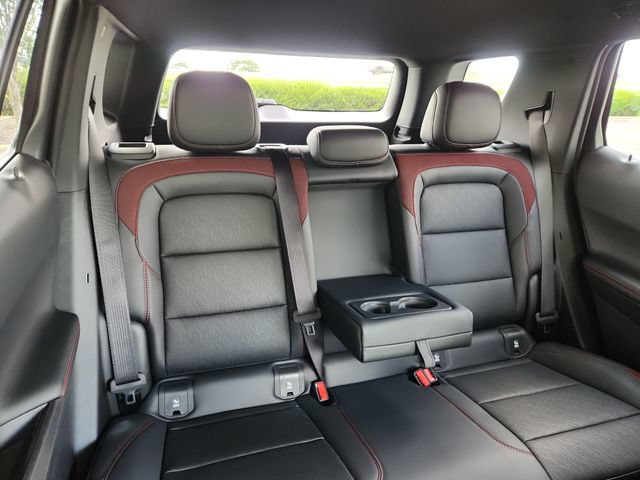 New 2027 Chevrolet Equinox RS w/ Safety and Technology Package FWD image 17