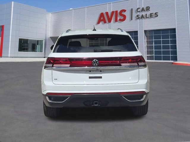Used 2025 Volkswagen Atlas Cross Sport SE FWD image 7