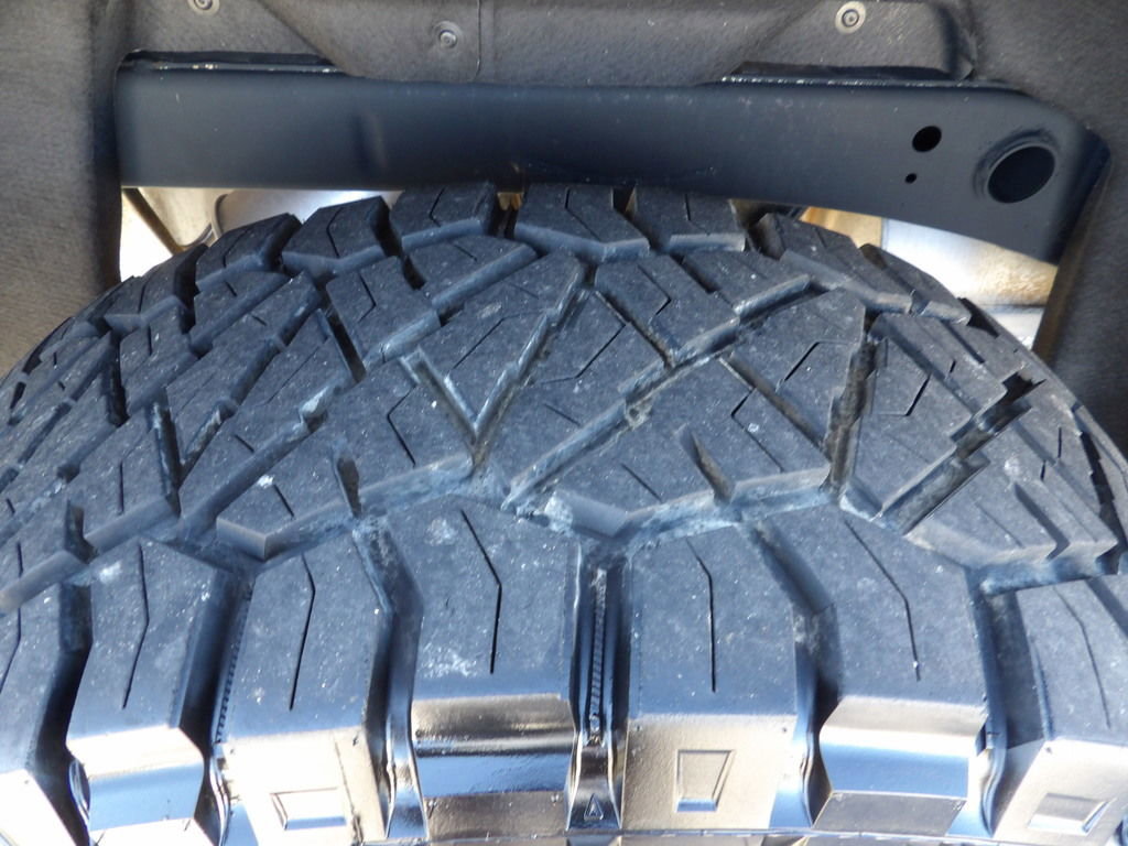 Used 2023 GMC Canyon AT4 w/ AT4 Premium Package image 59