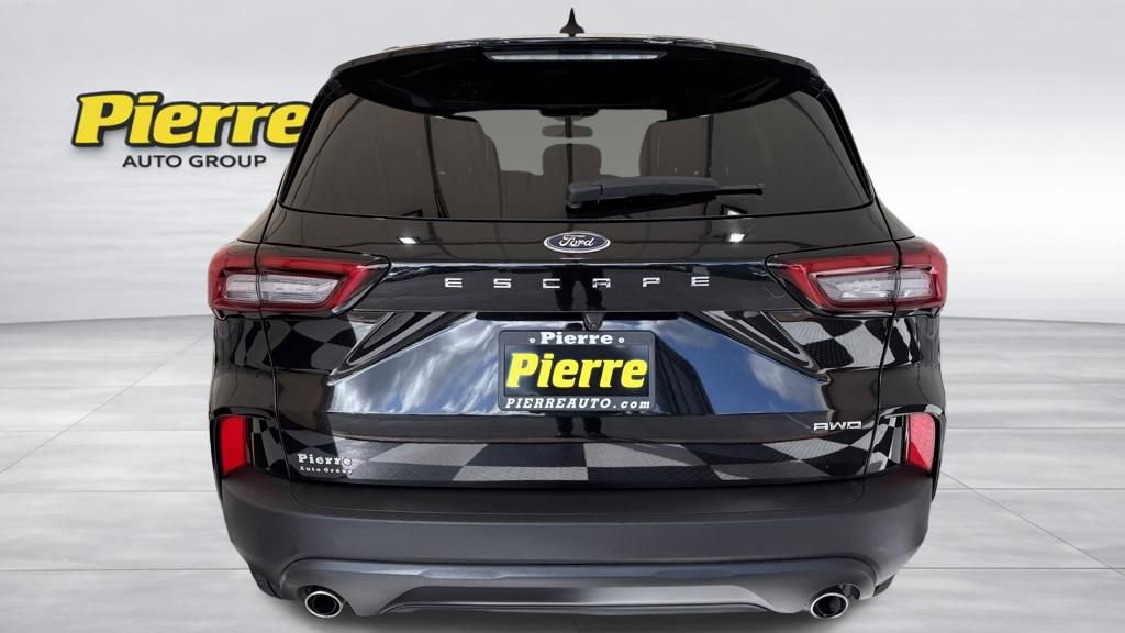 Used 2025 Ford Escape ST-Line Select image 3