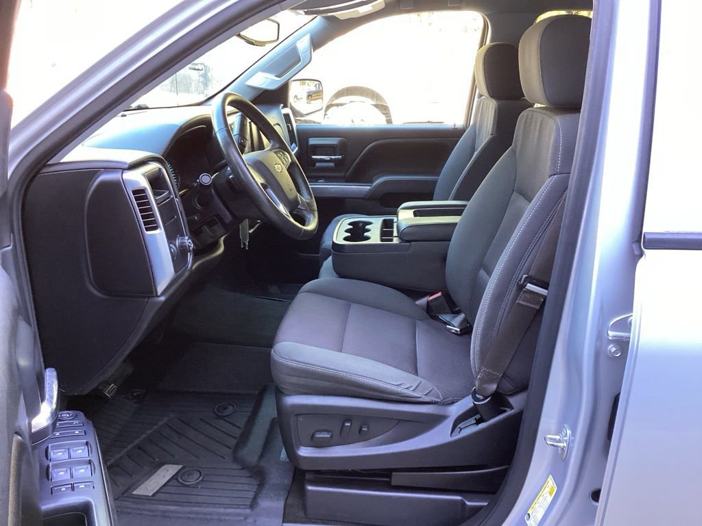 Used 2017 Chevrolet Silverado 1500 LT w/ LT Convenience Package image 22