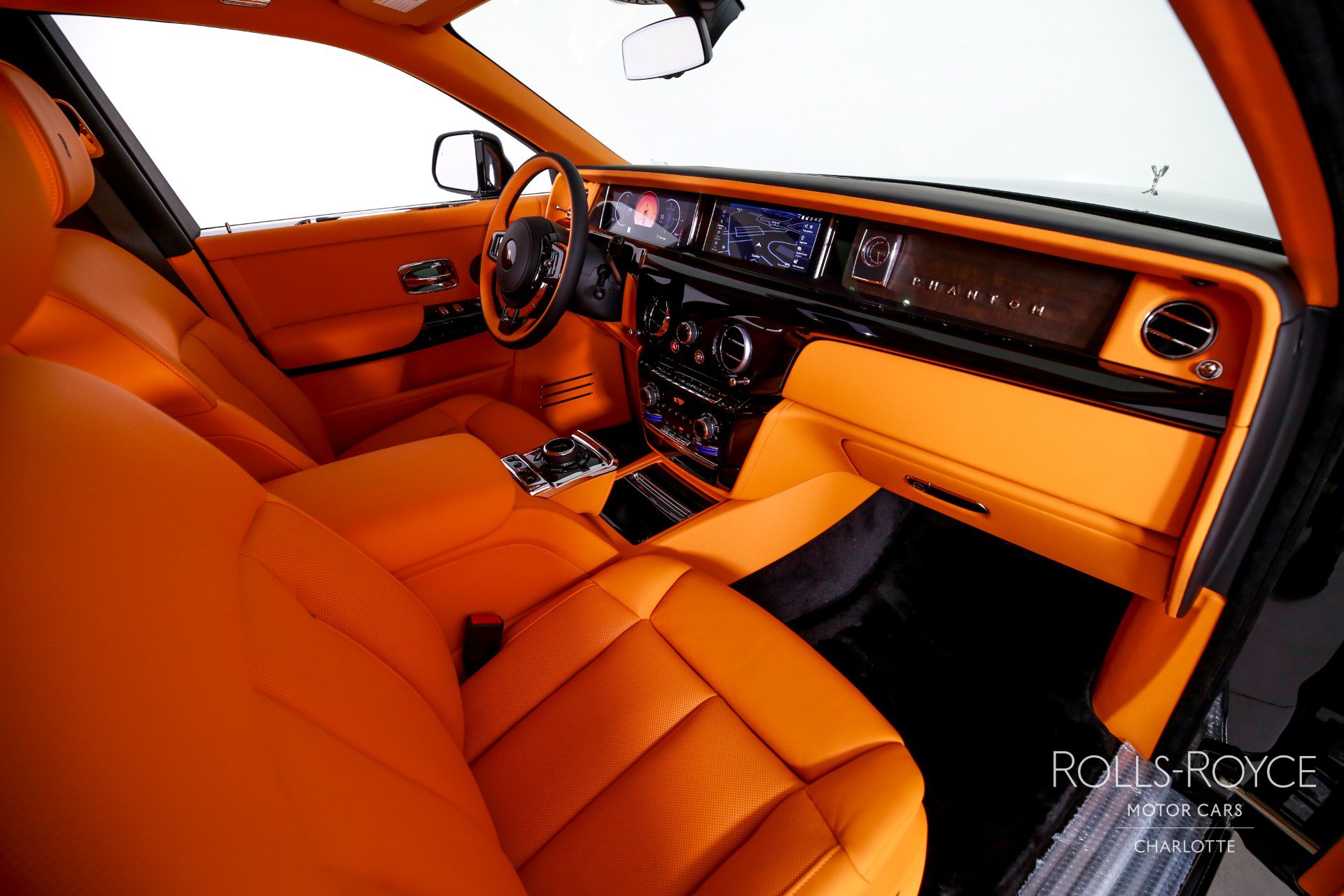 New 2027 Rolls-Royce Phantom Sedan RWD image 38