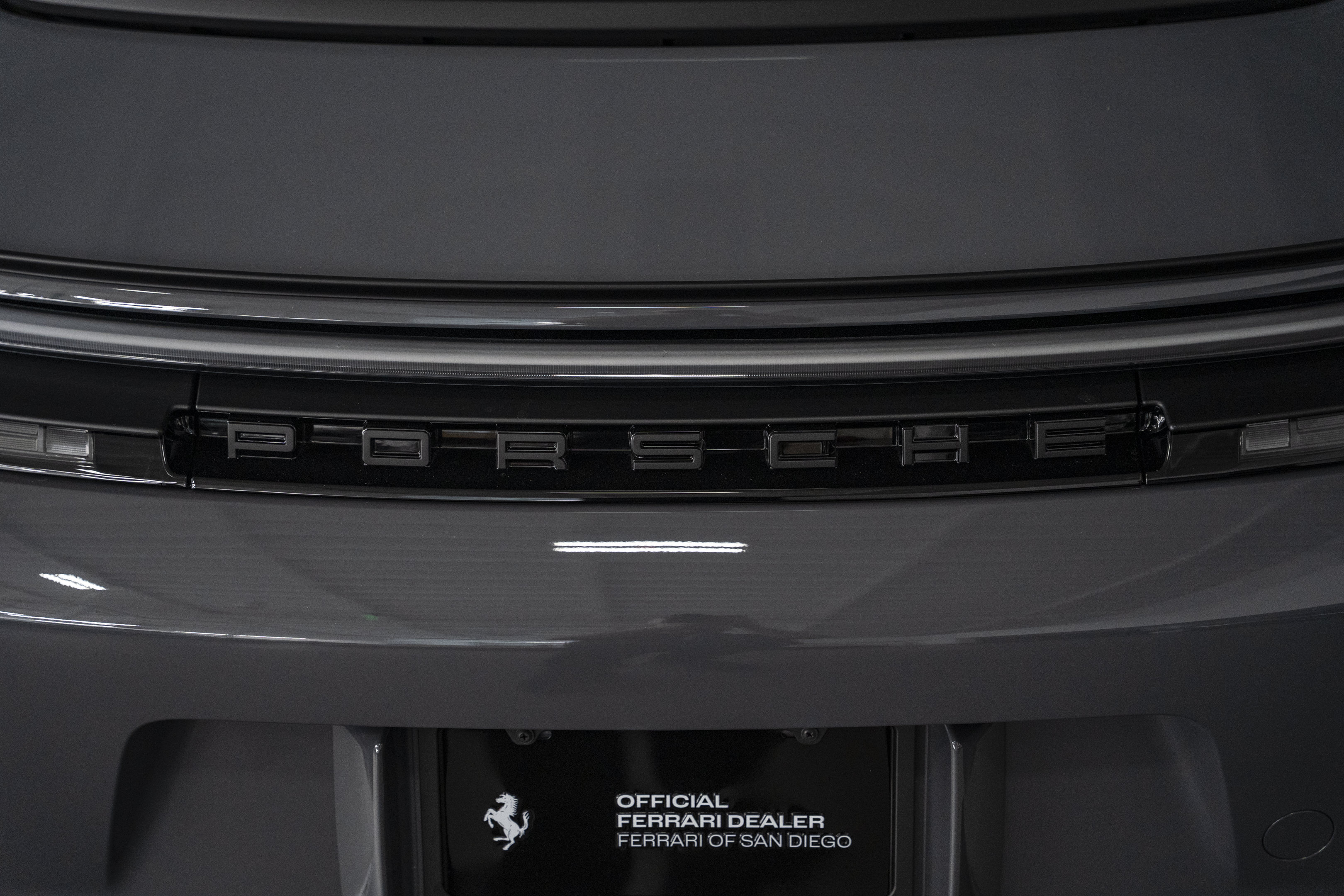 Used 2025 Porsche 911 GT3 RWD image 16