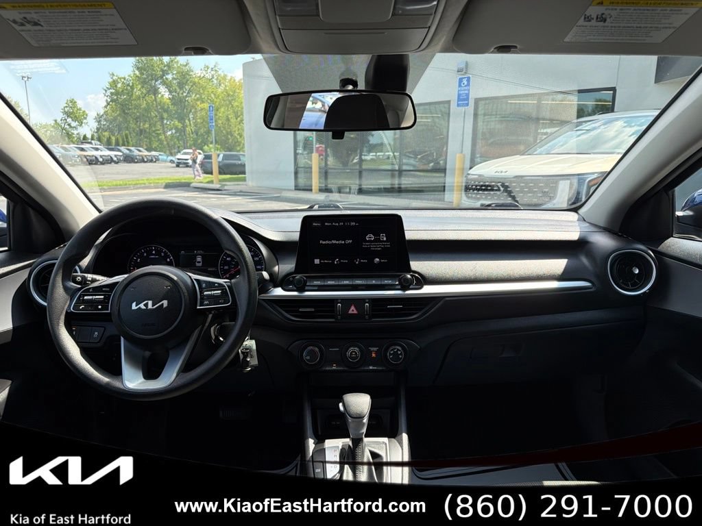 Certified 2023 Kia Forte LXS w/ LXS Technology Package FWD image 19