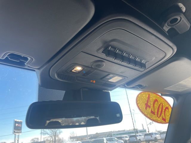 Used 2023 Ford Bronco Wildtrak image 32