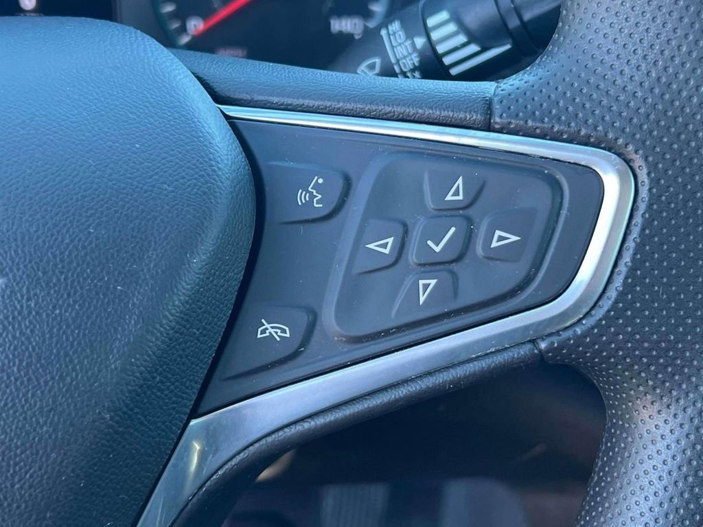 Used 2023 Chevrolet Malibu LS FWD image 17