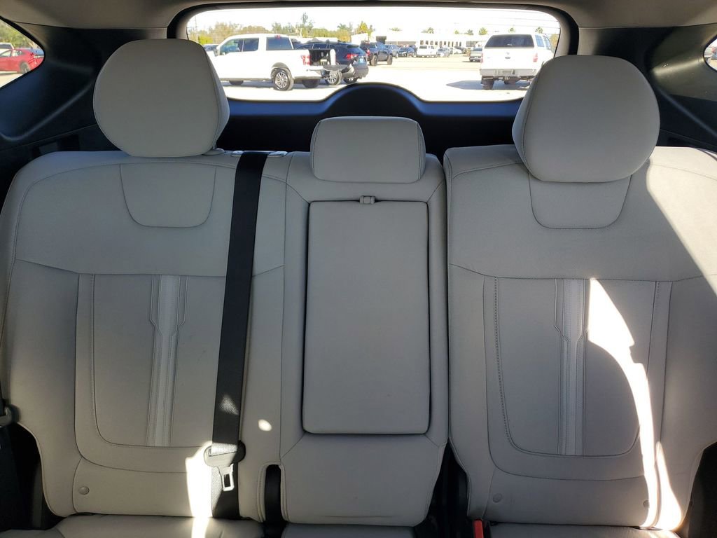 Used 2025 Hyundai Tucson SEL image 13