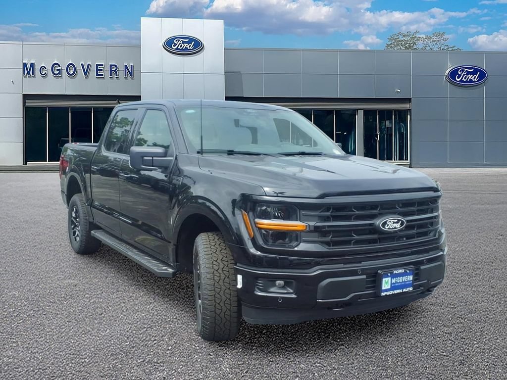 New 2026 Ford F150 XLT w/ Equipment Group 302A MID AWD/4WD image 3