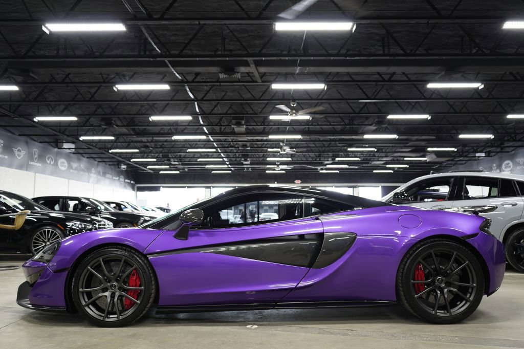 Used 2017 McLaren 570S Coupe RWD image 2