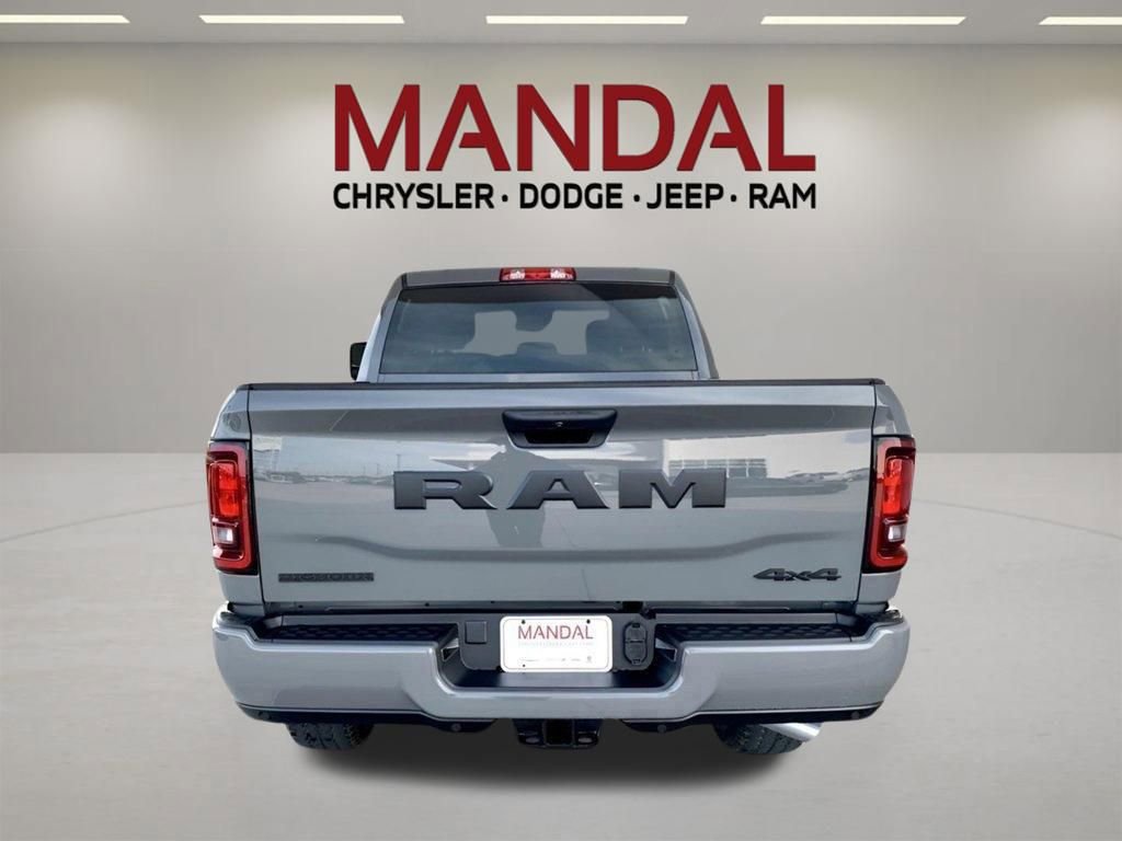 New 2026 RAM 2500 Big Horn AWD/4WD image 8