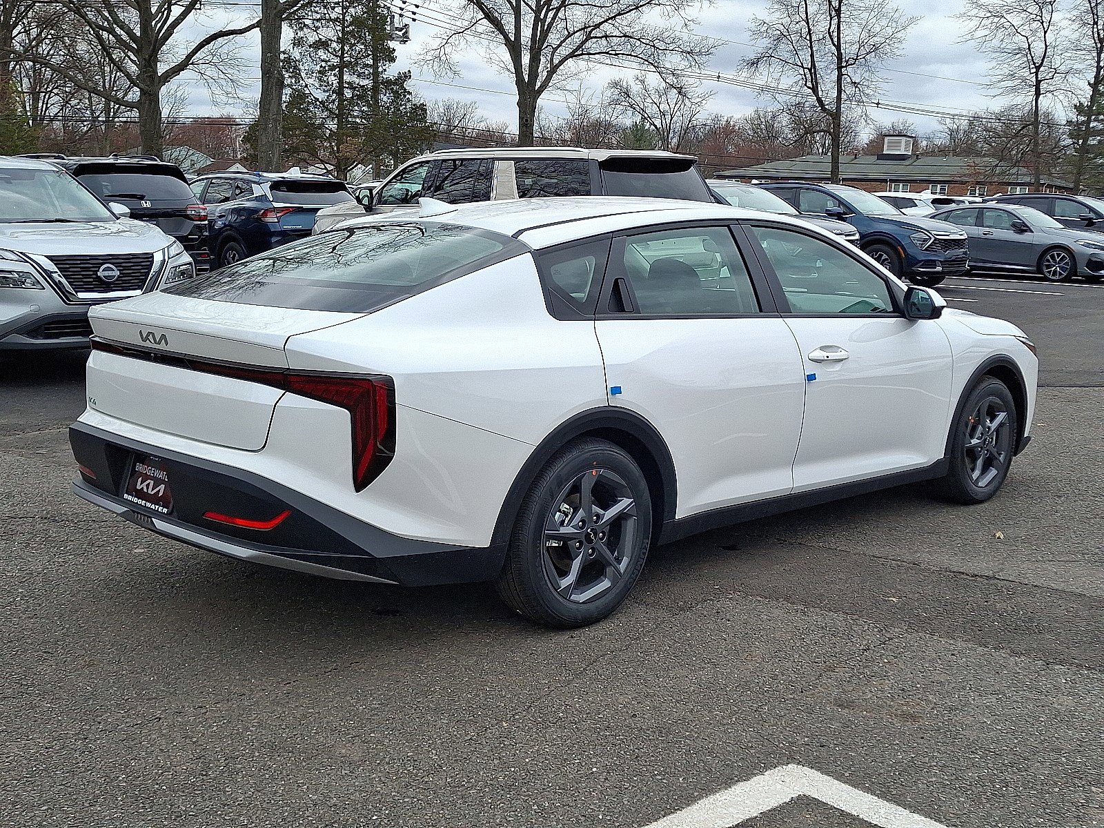 New 2025 Kia K4 LXS image 4