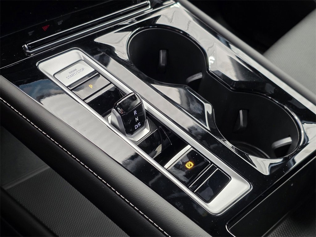 New 2026 Volkswagen Atlas Cross Sport SE image 15