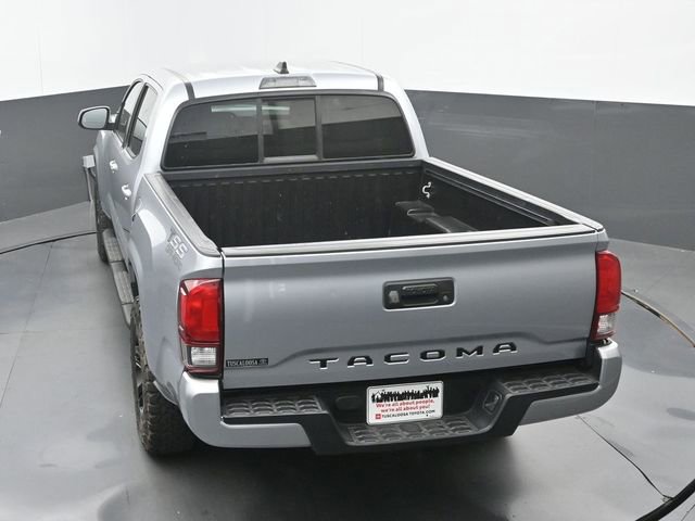 Used 2022 Toyota Tacoma SR w/ SR Convenience Package RWD image 15