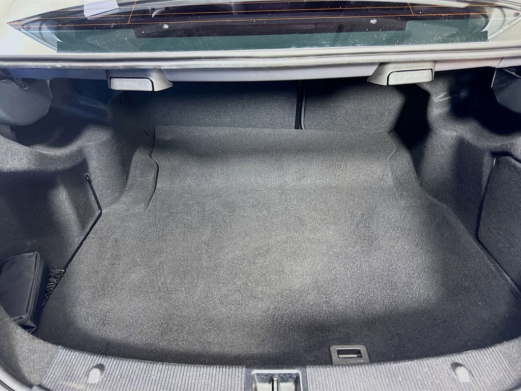 Used 2014 Mercedes-Benz C 250 Sedan image 26