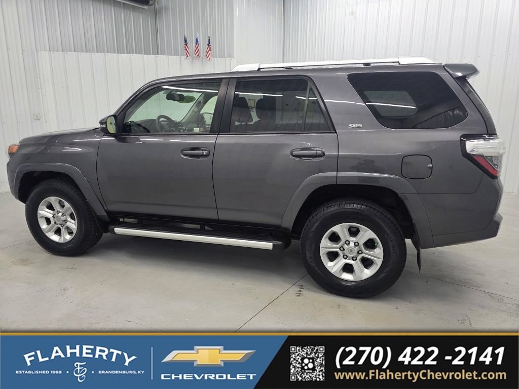 Used 2015 Toyota 4Runner SR5 Premium AWD/4WD image 4
