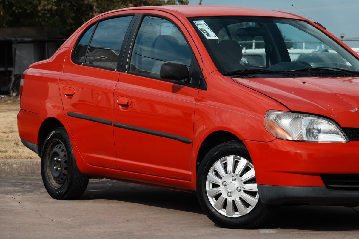 Used 2001 Toyota Echo Sedan FWD image 19