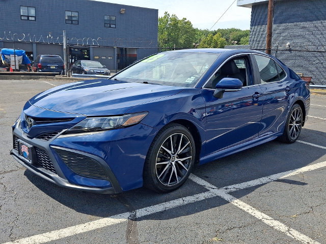 Certified 2023 Toyota Camry SE AWD/4WD image 2