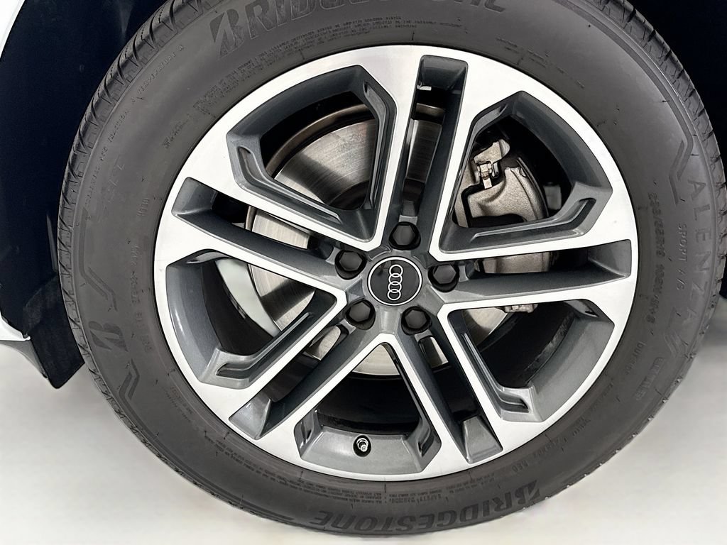 Certified 2025 Audi Q5 Premium Plus w/ Premium Plus AWD/4WD image 29