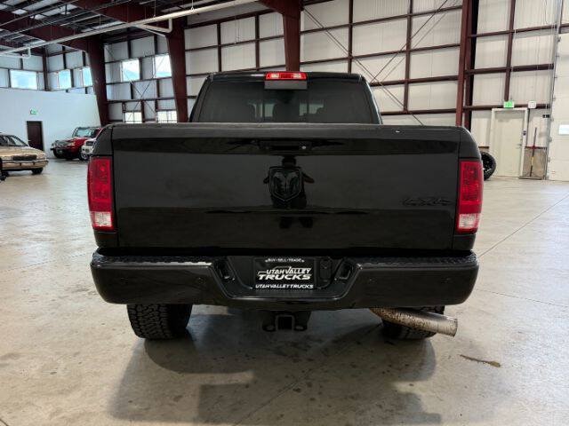 Used 2017 RAM 3500 Big Horn w/ Sport Appearance Group AWD/4WD image 9