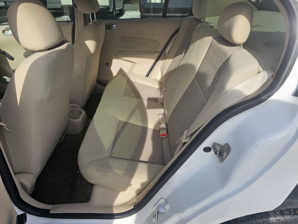 Used 2007 Chevrolet Cobalt LS w/ Enhanced Safety Package image 16