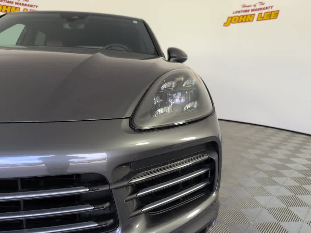 Used 2019 Porsche Cayenne AWD/4WD image 11