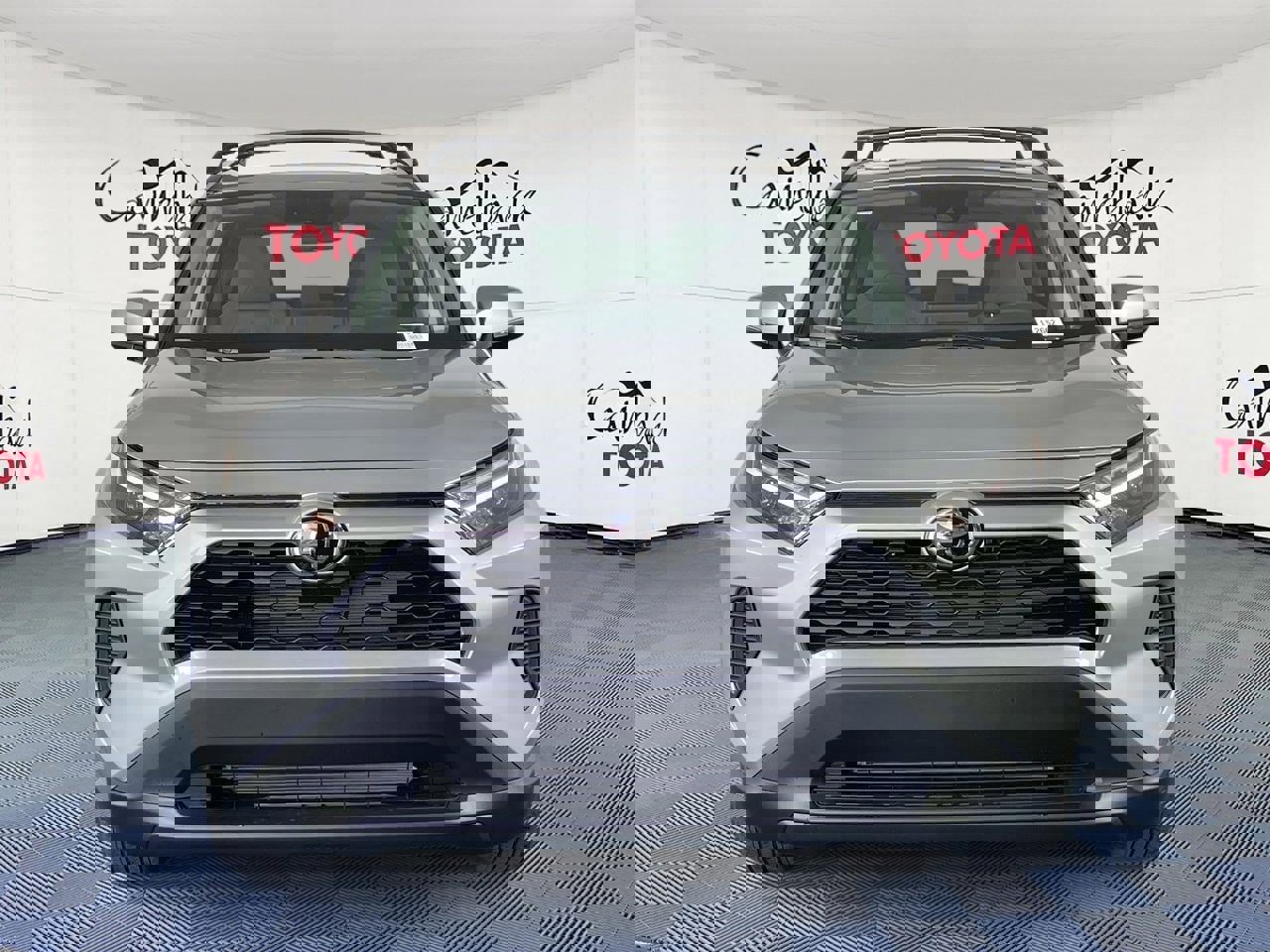 New 2025 Toyota RAV4 XLE image 2