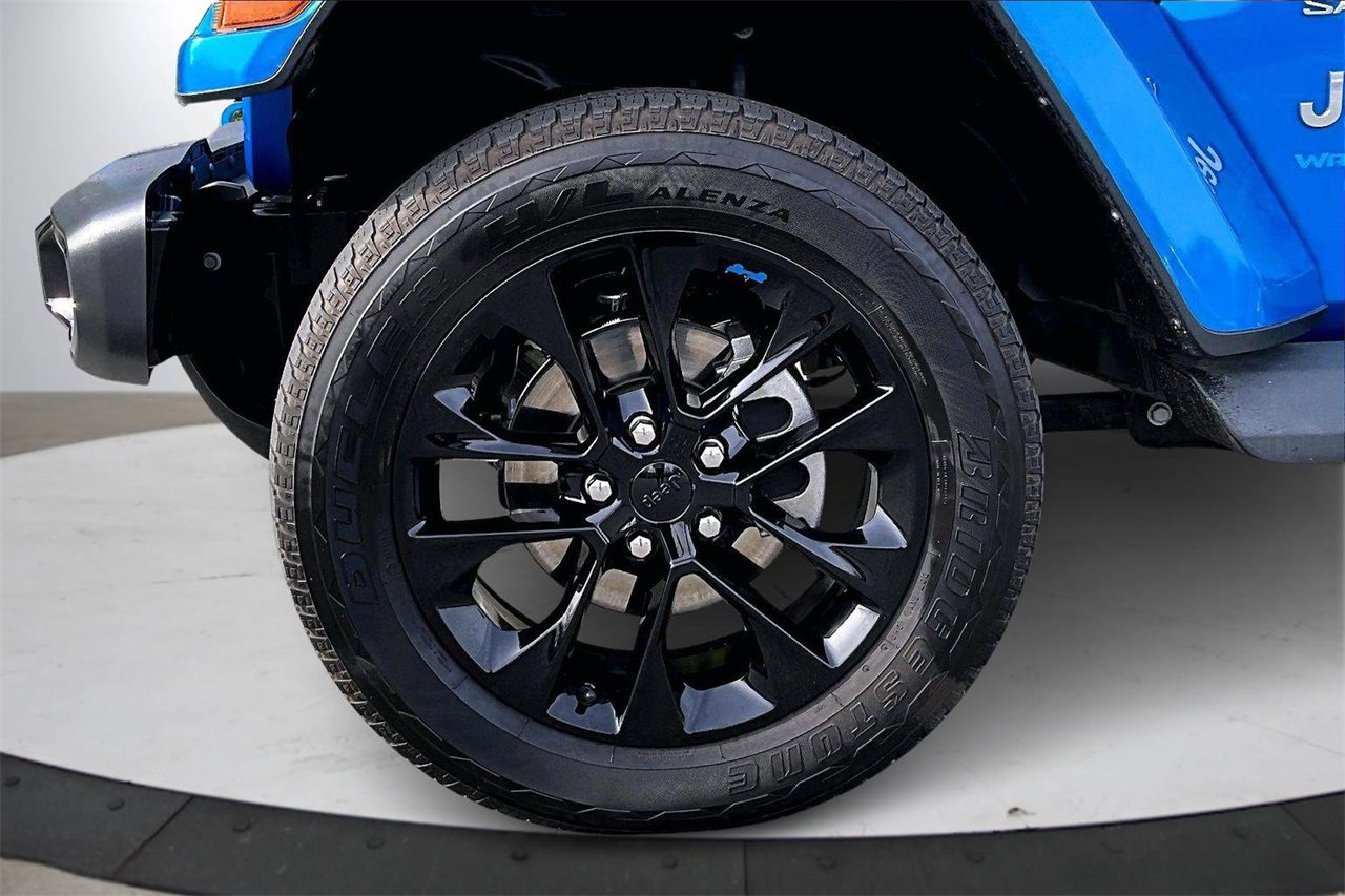 Used 2022 Jeep Wrangler Unlimited Sahara image 31