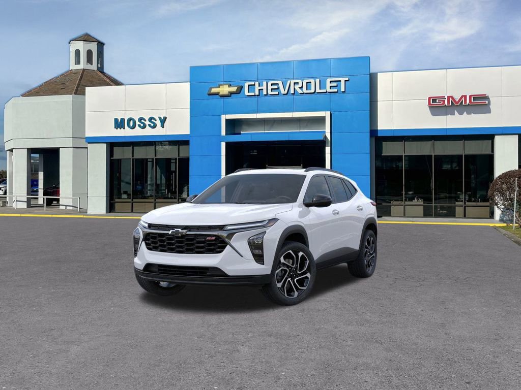 New 2026 Chevrolet Trax RS w/ Sunroof Package image 8