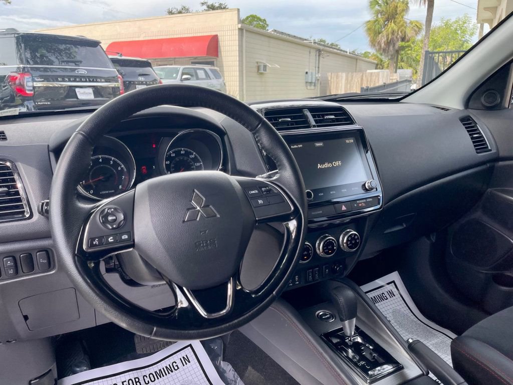 Used 2024 Mitsubishi Outlander Sport SE image 13
