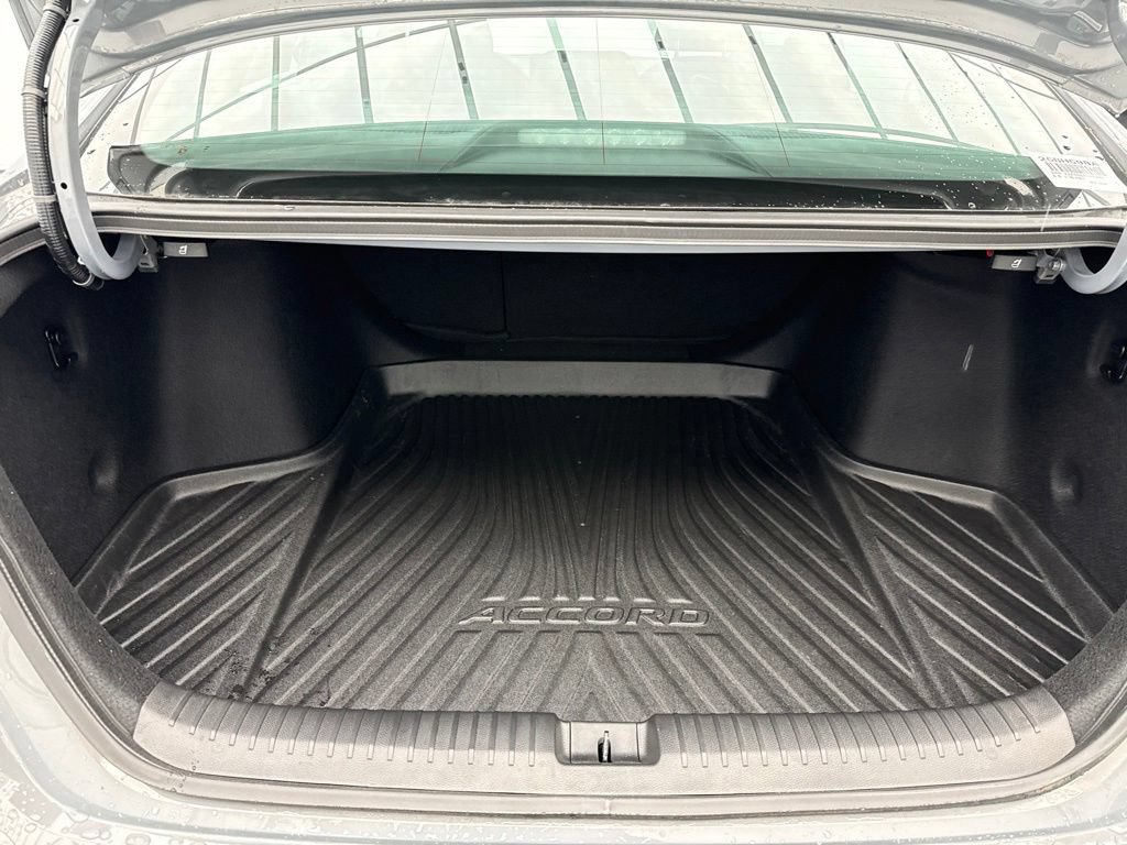 Used 2025 Honda Accord Sport image 10