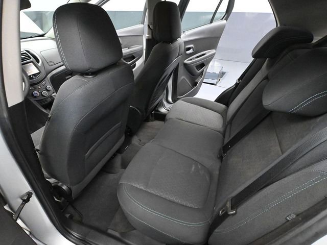 Used 2016 Chevrolet Trax LS image 30
