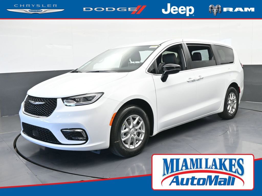 New 2026 Chrysler Pacifica Select FWD image 1