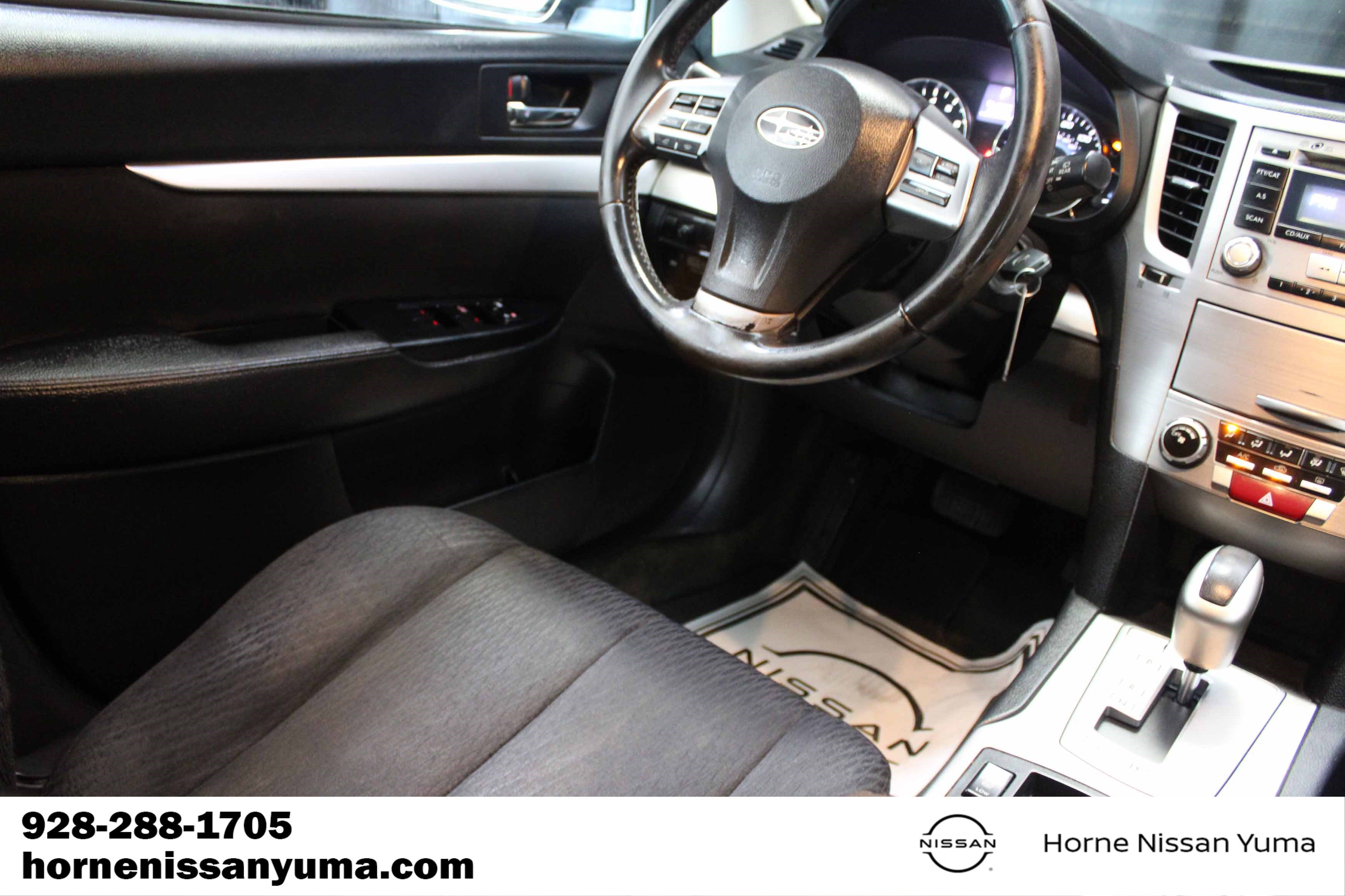 Used 2012 Subaru Outback 2.5i Premium w/ All-Weather Pkg AWD/4WD image 10