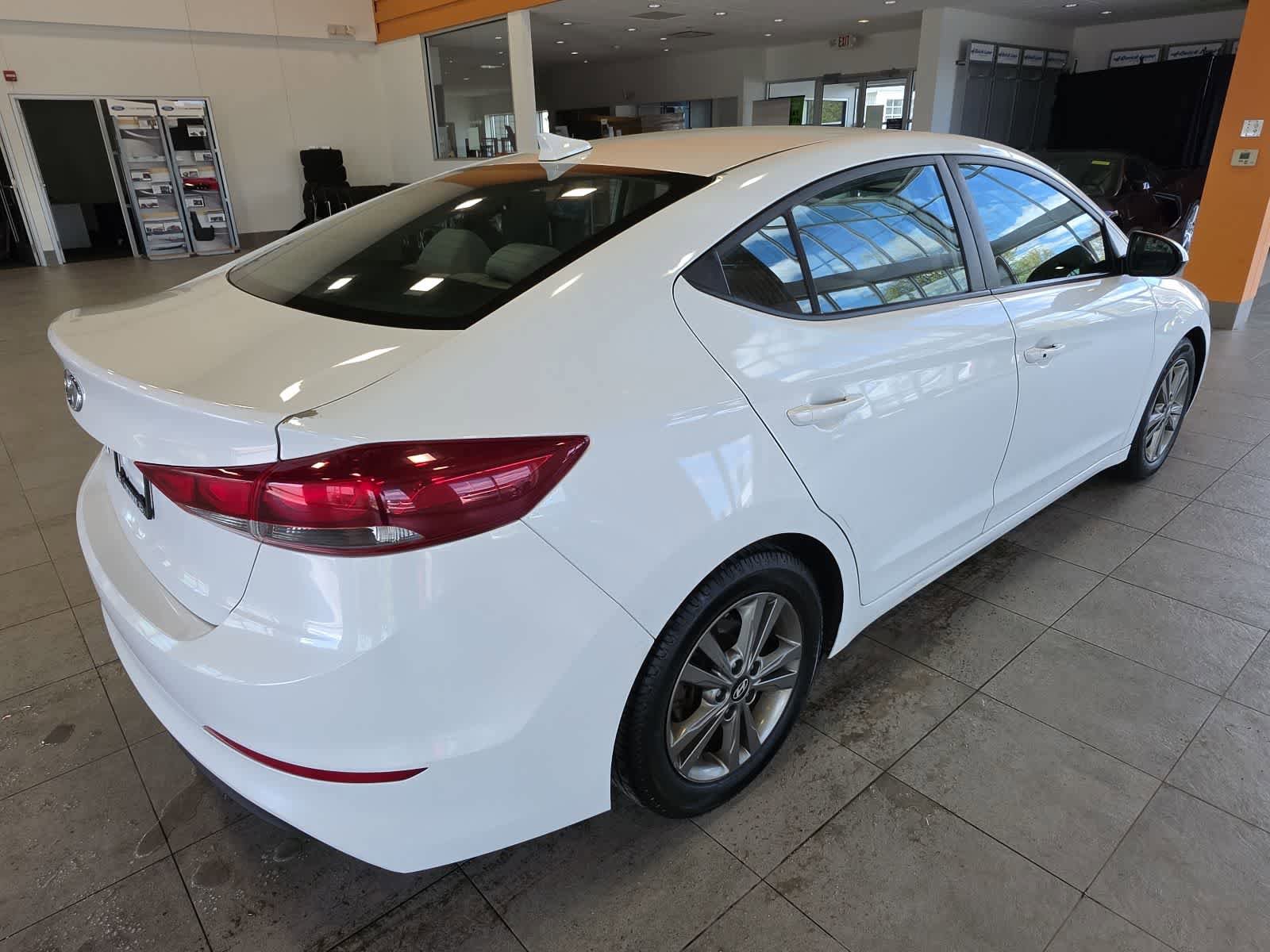 Used 2018 Hyundai Elantra Value Edition FWD image 7