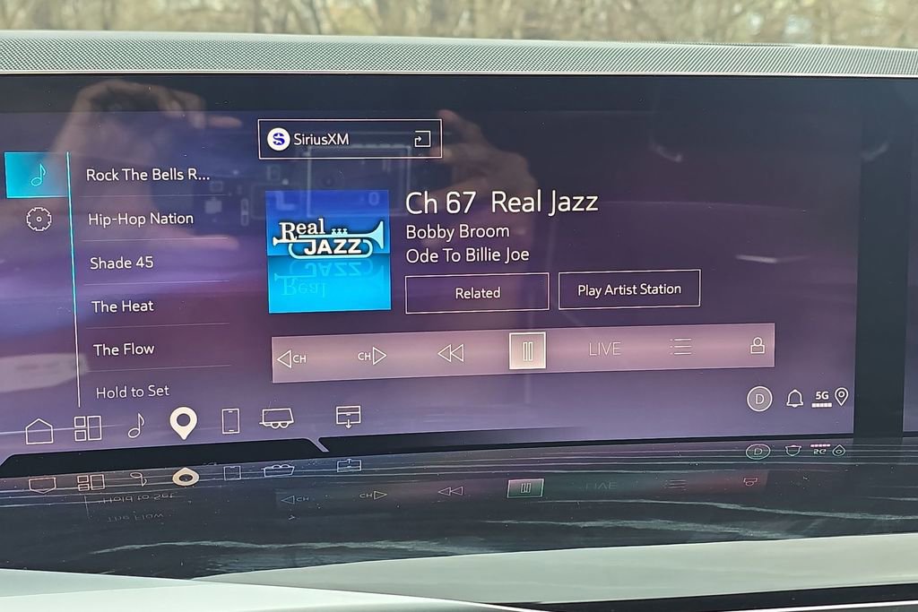 Used 2026 Cadillac Escalade Sport w/ LPO, ONYX Package image 17