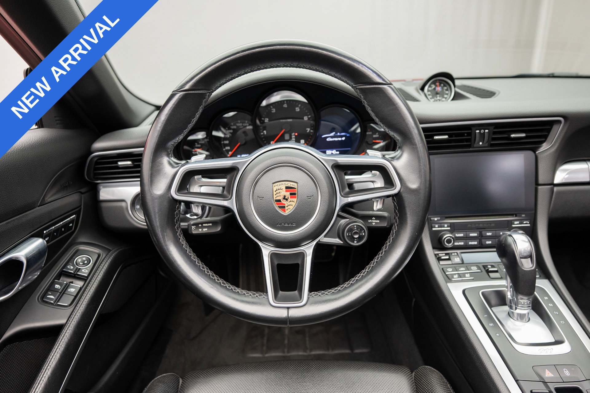 Used 2017 Porsche 911 Carrera 4 AWD/4WD image 11