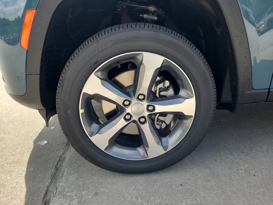 New 2026 Jeep Grand Cherokee L Limited AWD/4WD image 27