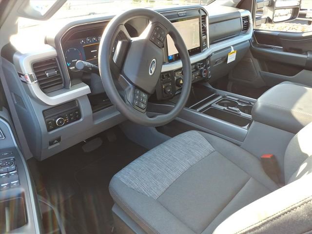 New 2026 Ford F250 XLT w/ XLT Premium Package AWD/4WD image 23