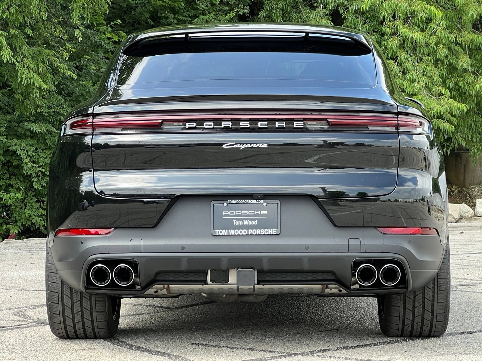 New 2026 Porsche Cayenne Coupe AWD/4WD image 8