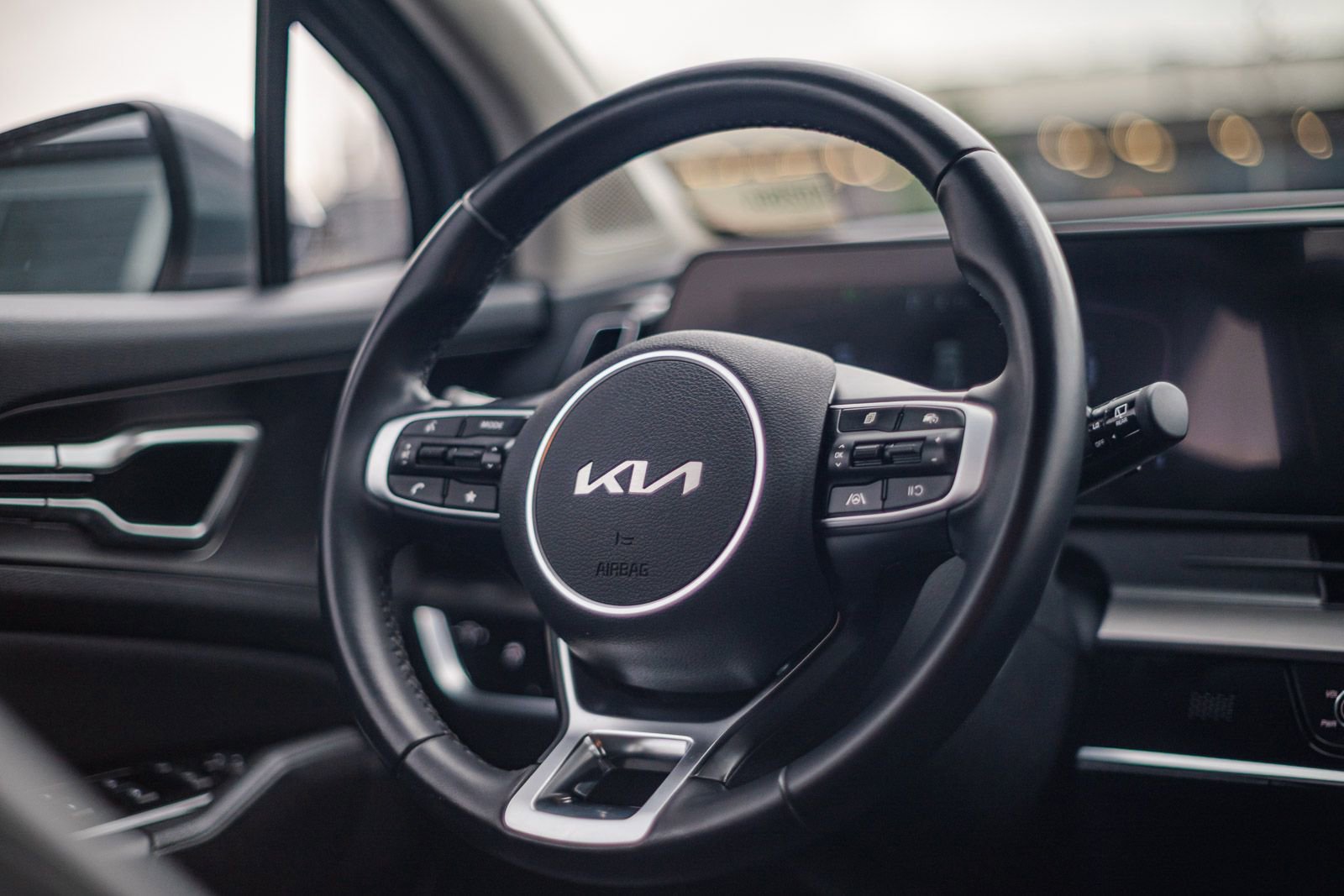 Used 2023 Kia Sportage EX image 22