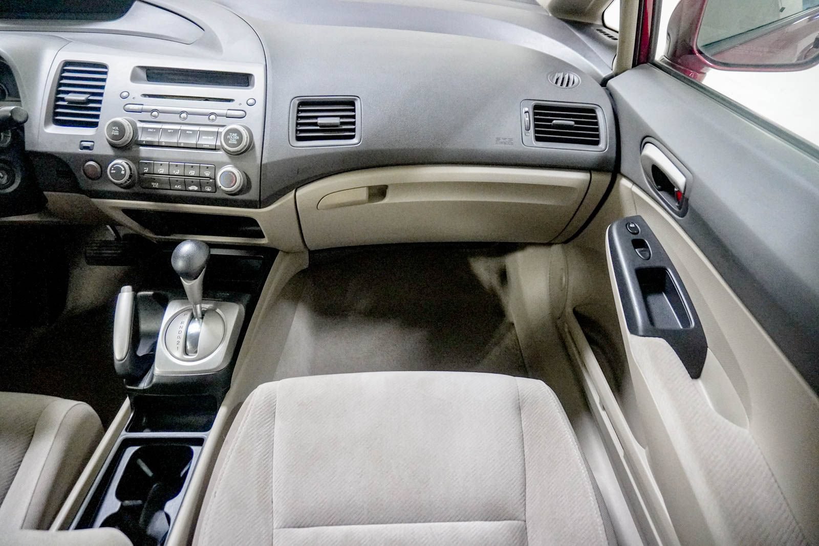 Used 2010 Honda Civic LX image 24
