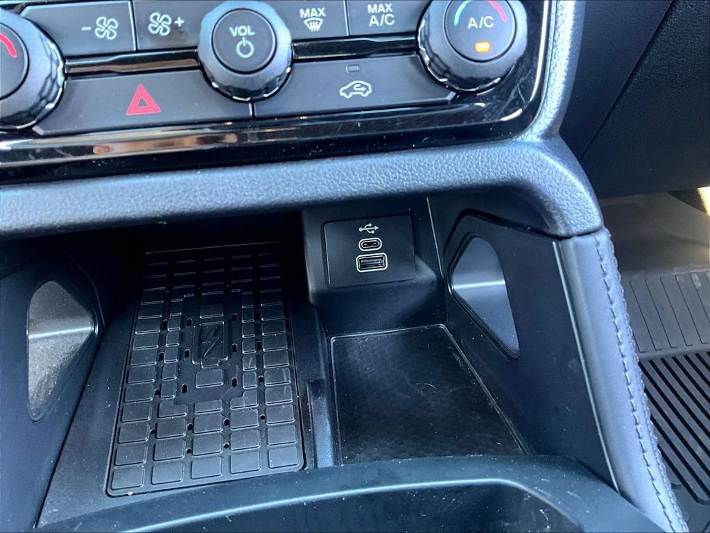 Used 2025 Ford Ranger Raptor AWD/4WD image 19