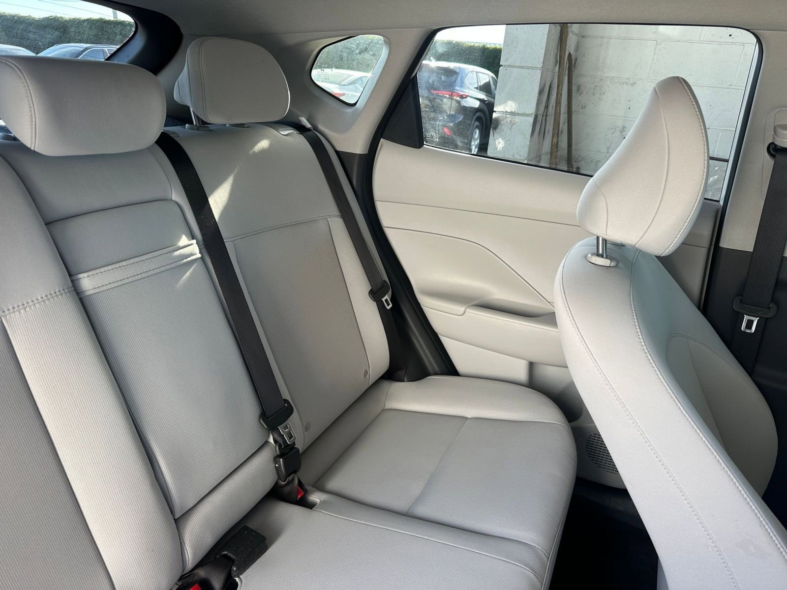 Used 2025 Hyundai Kona SEL image 37